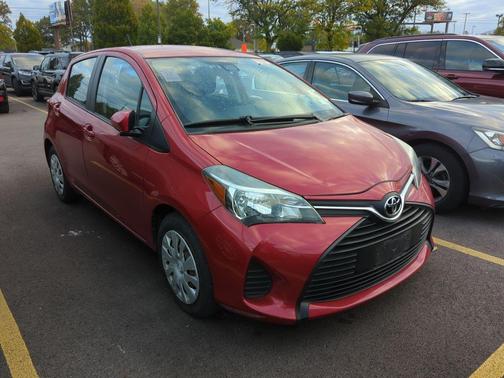 2017 Toyota Yaris L