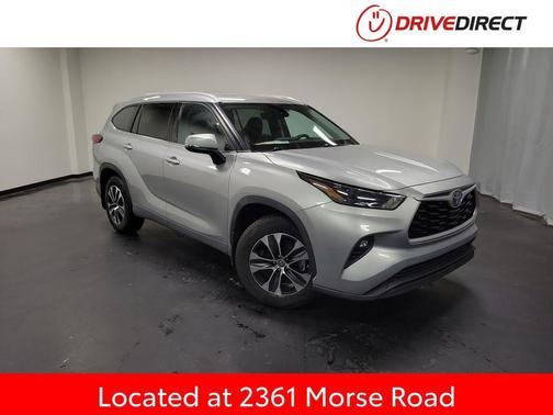 2022 Toyota Highlander Hybrid XLE