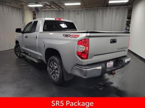 2016 Toyota Tundra SR5