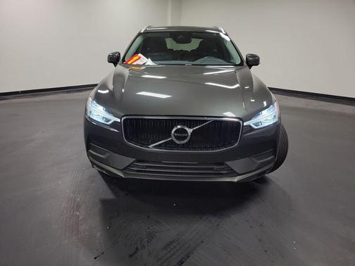2019 Volvo XC60 T6 Momentum