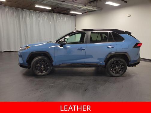 2023 Toyota RAV4 Hybrid SE
