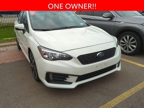 Crystal White Pearl 2022 Subaru Impreza Sport