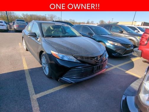 2019 Toyota Camry XLE