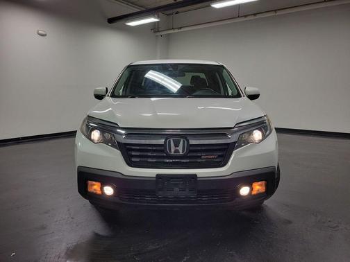 Platinum White Pearl 2020 Honda Ridgeline Sport