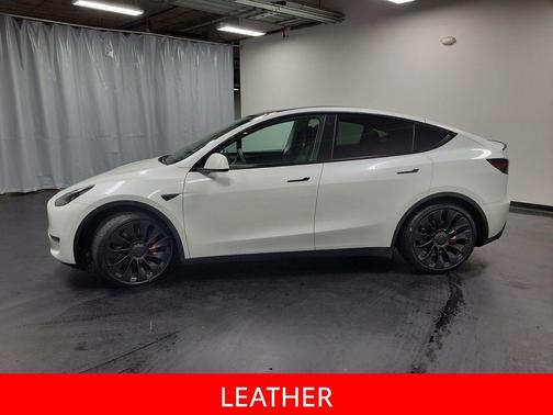 2022 Tesla Model Y Performance Dual Motor All-Wheel Drive