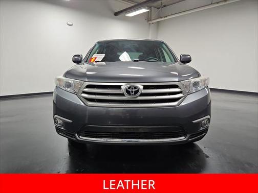 2013 Toyota Highlander SE