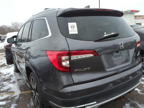 2021 Honda Pilot Touring 8-Passenger