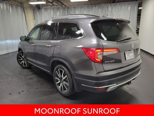 2021 Honda Pilot Touring 8-Passenger