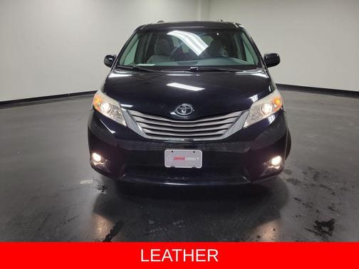 2017 Toyota Sienna XLE Premium