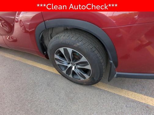 Ruby Flare Pearl 2022 Toyota Highlander XLE