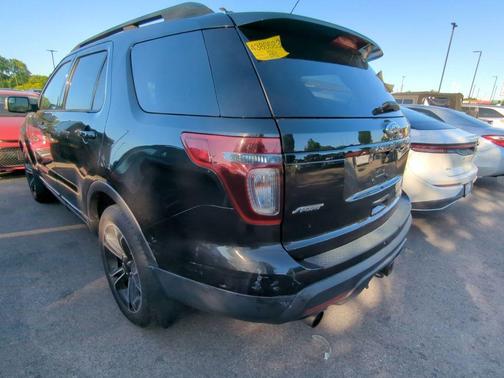 Tuxedo Black Metallic 2015 Ford Explorer Sport