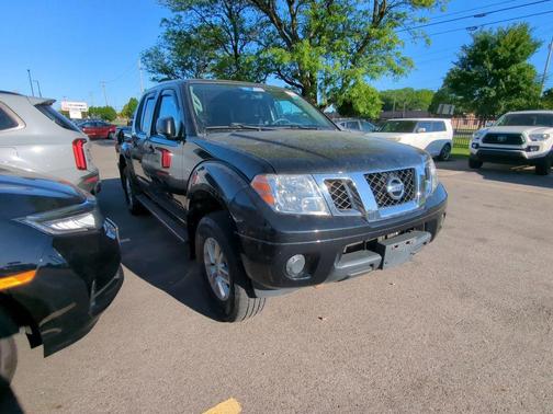 Magnetic Black Pearl 2019 Nissan Frontier SV