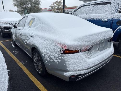 2023 Nissan Altima 2.5 SV