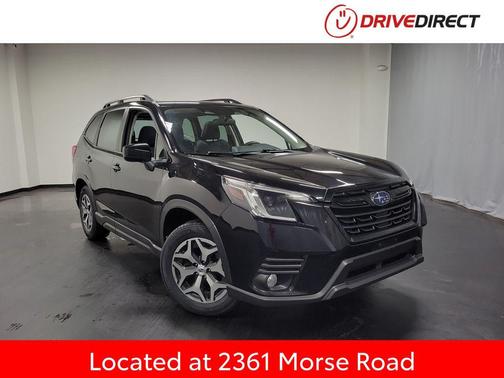 Crystal Black Silica 2023 Subaru Forester Premium