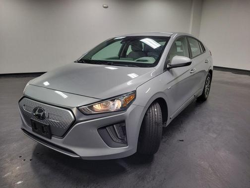 2020 Hyundai IONIQ EV SE