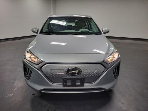 2020 Hyundai IONIQ EV SE