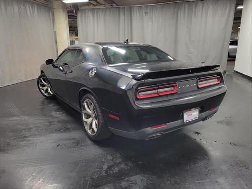 2015 Dodge Challenger SXT Plus