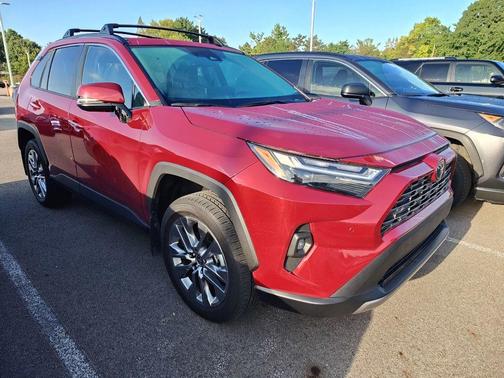 Pearl 2023 Toyota RAV4 Limited