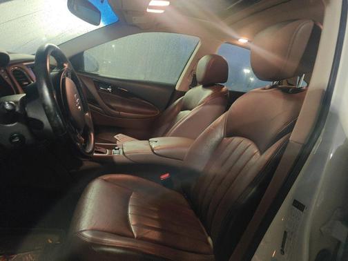 2015 INFINITI QX50 Journey