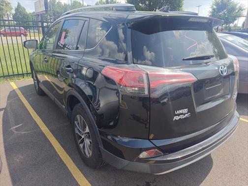 2018 Toyota RAV4 Hybrid XLE