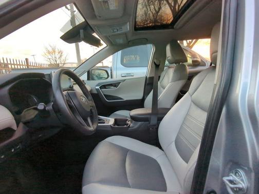 2021 Toyota RAV4 Limited