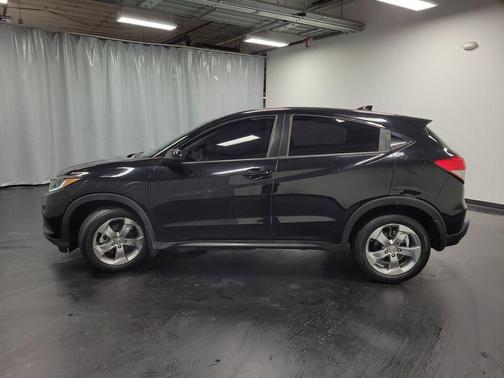 2022 Honda HR-V LX