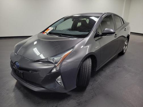 2016 Toyota Prius Four Touring
