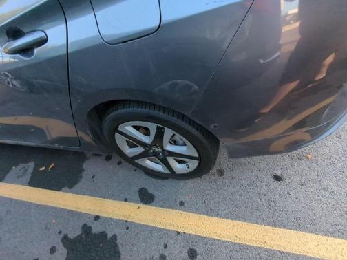 2016 Toyota Prius Four Touring