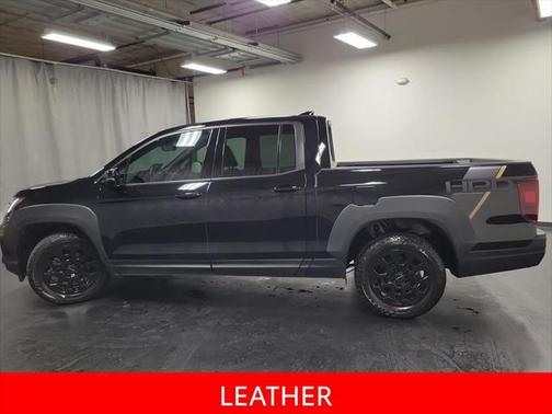 2022 Honda Ridgeline Black