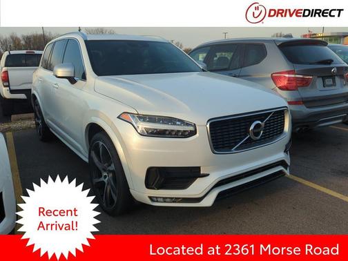 Crystal White Pearl 2019 Volvo XC90 T5 R-Design