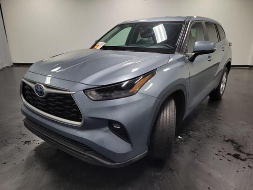 2023 Toyota Highlander Hybrid LE