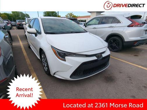 Super White 2021 Toyota Corolla LE