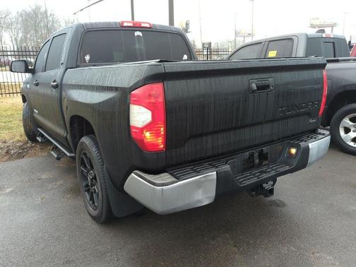 2019 Toyota Tundra SR5