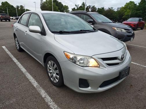 Classic Silver Metallic 2012 Toyota Corolla LE