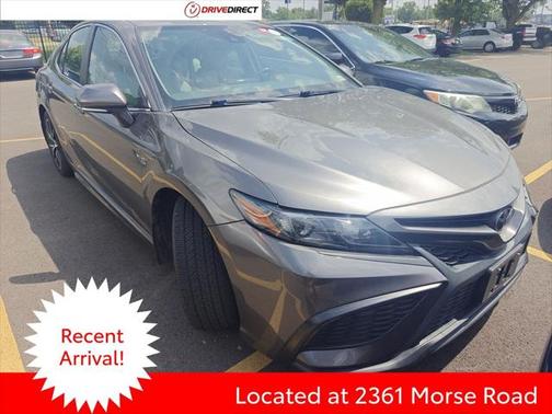 2021 Toyota Camry SE