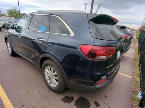 2018 Kia Sorento LX