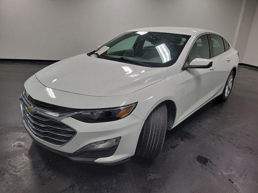 2021 Chevrolet Malibu FWD LT