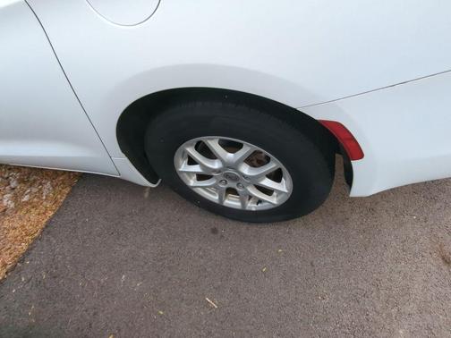 2021 Chrysler Voyager LXI