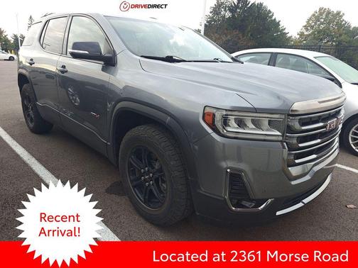 2022 GMC Acadia AWD AT4