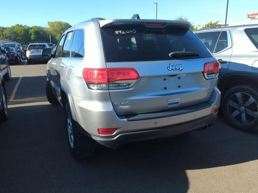 2017 Jeep Grand Cherokee Laredo