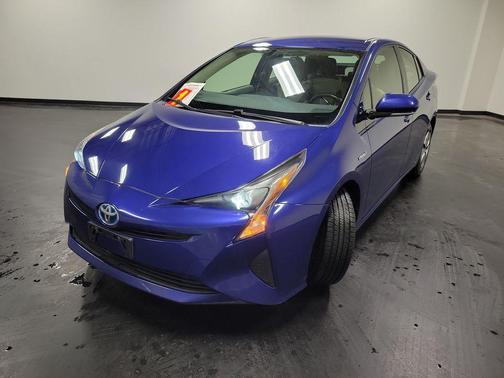 2016 Toyota Prius Three