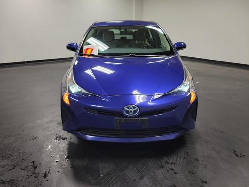 2016 Toyota Prius Three