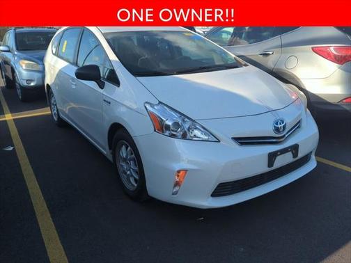 2012 Toyota Prius v Three