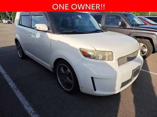 Super White 2009 Scion xB Base