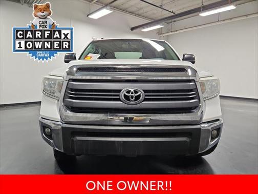 2015 Toyota Tundra SR5