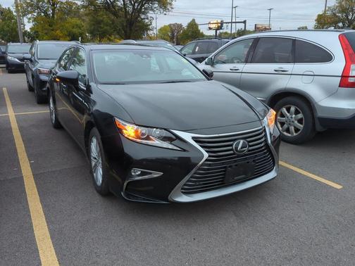 2017 Lexus ES 350 Base