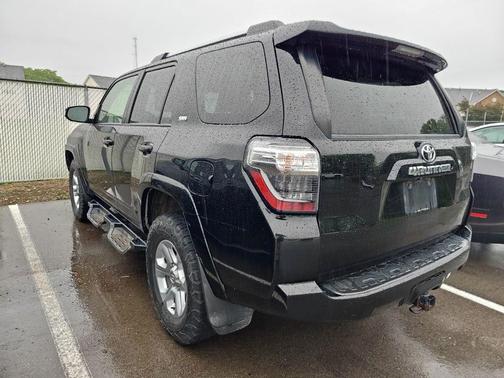 Midnight Black Metallic 2021 Toyota 4Runner SR5