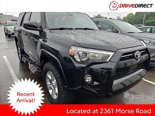 Midnight Black Metallic 2021 Toyota 4Runner SR5