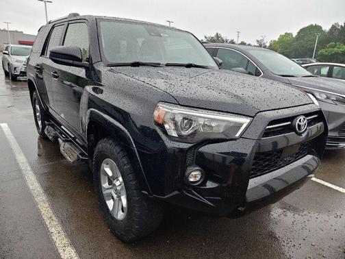 Midnight Black Metallic 2021 Toyota 4Runner SR5