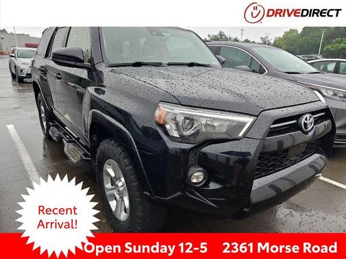 Midnight Black Metallic 2021 Toyota 4Runner SR5